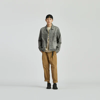 Chaqueta Gris CAT SS24 Outdoor Transpirable de Manga Larga para Hombre. CN1JAU13071 Shop Chaqueta Gris CAT SS24 Outdoor Transpirable de Manga Larga para Hombre. CN1JAU13071