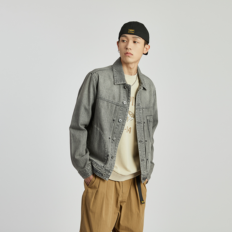 Sizing Chaqueta Gris CAT SS24 Outdoor Transpirable de Manga Larga para Hombre. CN1JAU13071