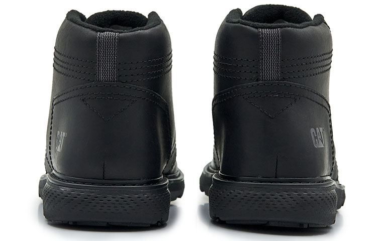 Shop CAT Trey 2.0 Fleece系列 休閒透氣耐磨防滑戶外靴 黑色