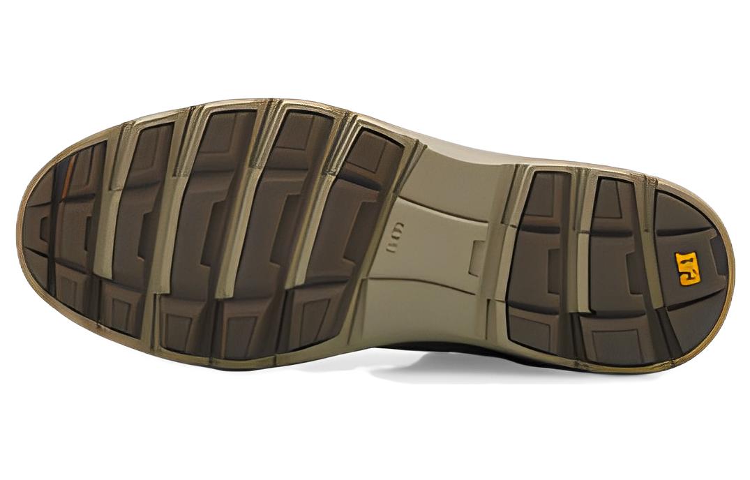 Shop CAT Trey 2.0 耐磨抓地防滑 中筒 戶外靴 淺褐色