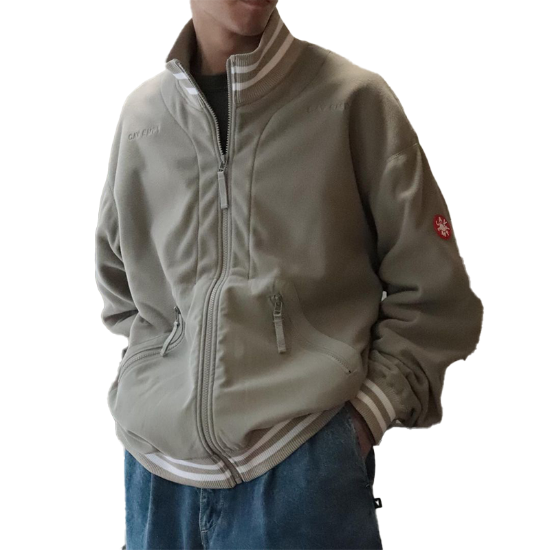 Shop Cav Empt 灰色拼接图案补丁夹克. CES23CS20-001