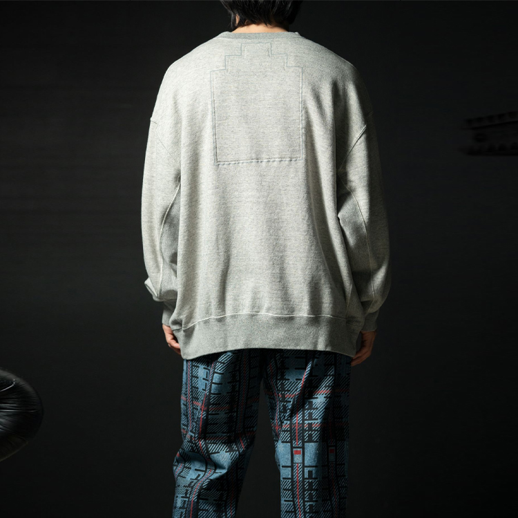 Purchase Cav Empt Sweatshirt Unisex Abu-Abu dengan Desain Kartun Grafis. CES19CS17