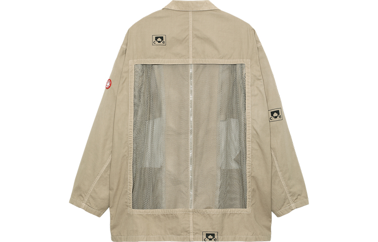 Lookbook Jaket Khaki Cav Empt Overdye Mesh Window Unisex Loose Fit dengan Resleting. CES21JK09