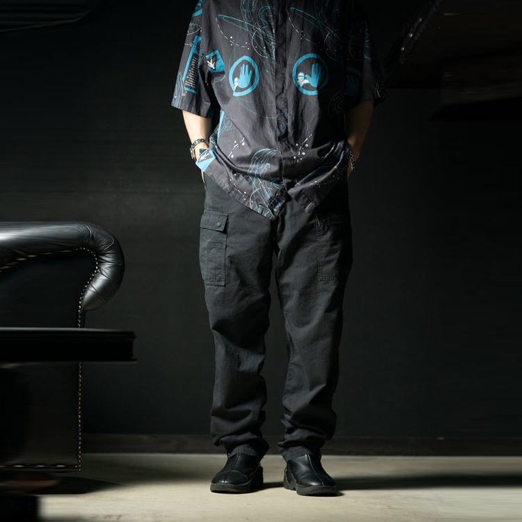 Shop 캡엠프트 SS21 카고 팬츠 블랙 CES19PT12