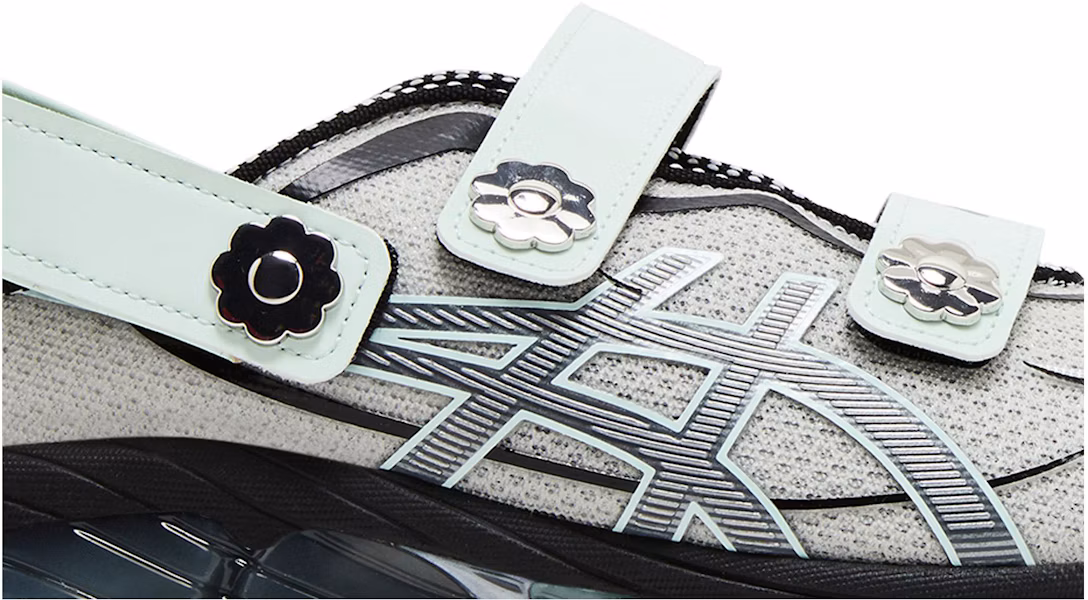 Chaussures Cecilie Bahnsen x ASICS Gel Quantum 360 8 ''Silver Clearly Aqua'' 1203A638-020 Lookbook Chaussures Cecilie Bahnsen x ASICS Gel Quantum 360 8 ''Silver Clearly Aqua'' 1203A638-020