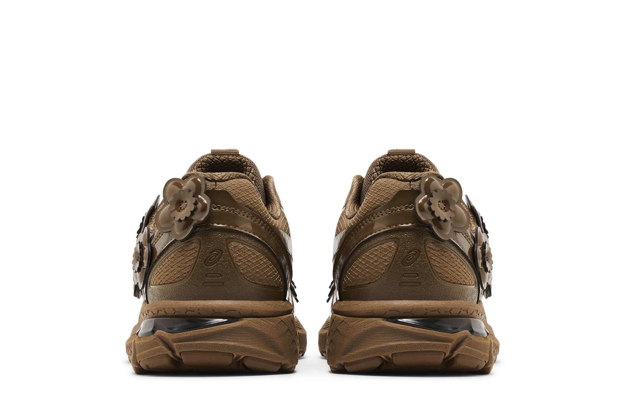 Sizing 세실리에 반센 x 아식스 젤 테레인 '세피아' 1203A526-200 1203A526-200