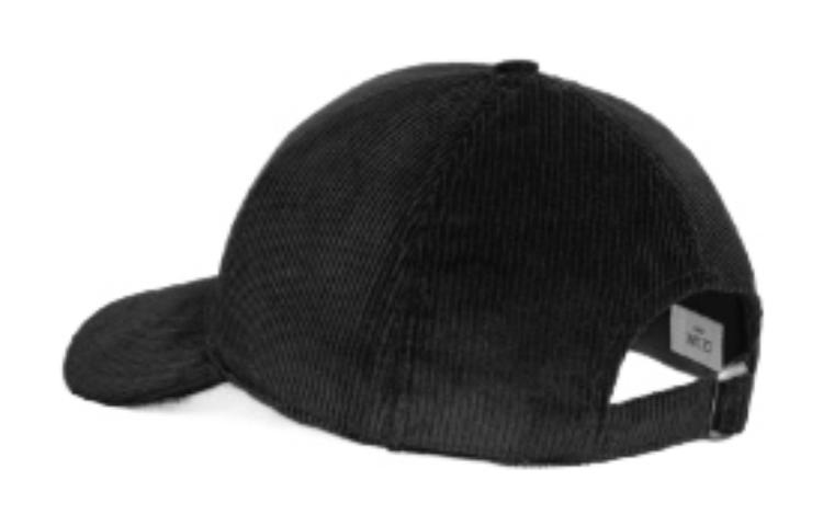 Lookbook CELINE  Black Cotton Cap with Embroidered Patch Design 2AUX3580W38NO