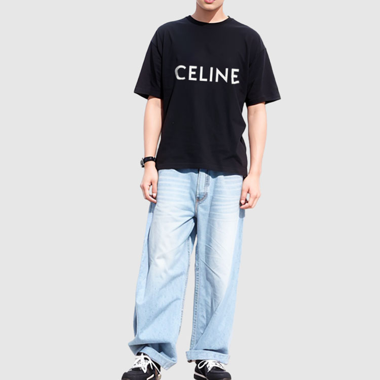 Purchase CELINE  Black Pure Color Logo Print Short Sleeve T-Shirt. 2X681671Q-38AW