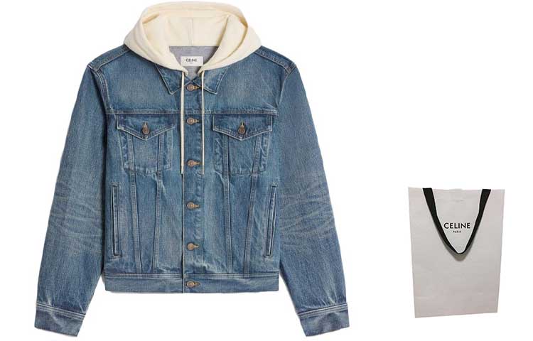 Shop CELINE Jaket Denim Biru dengan Patchwork Logo Print Lengan Panjang. 2Q858930F-07UW