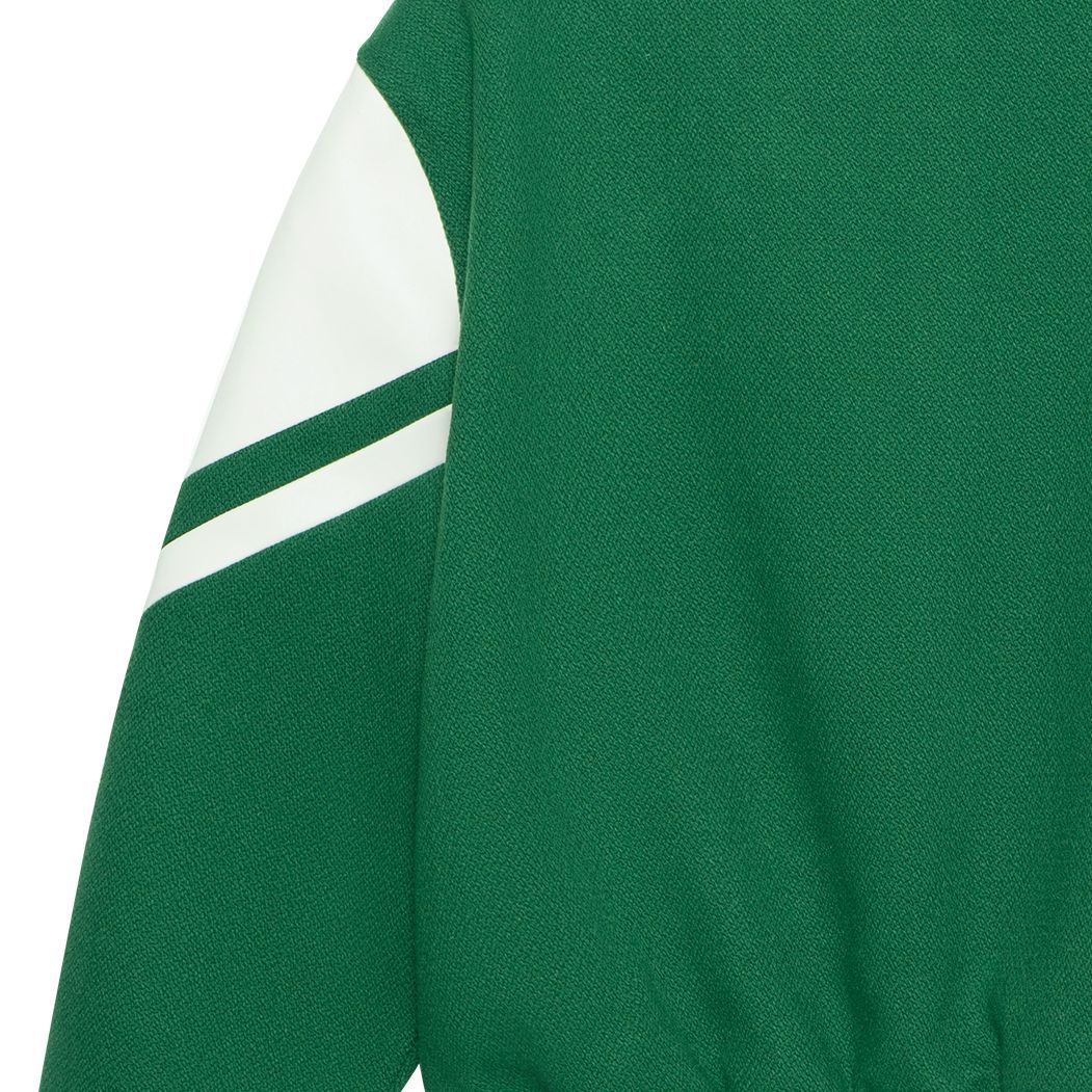 Sizing CELINE Jaket Baseball Hijau dengan Letter Patch. 2V58N896C-30GG