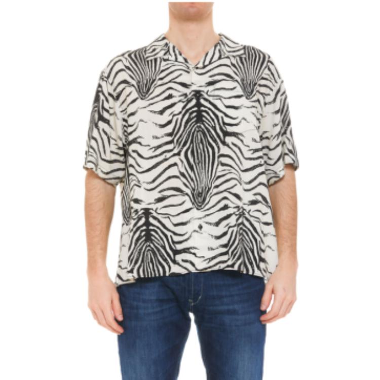 Lookbook CELINE Kemeja Lengan Pendek Corak Zebra Putih 2C517346Q-05IN