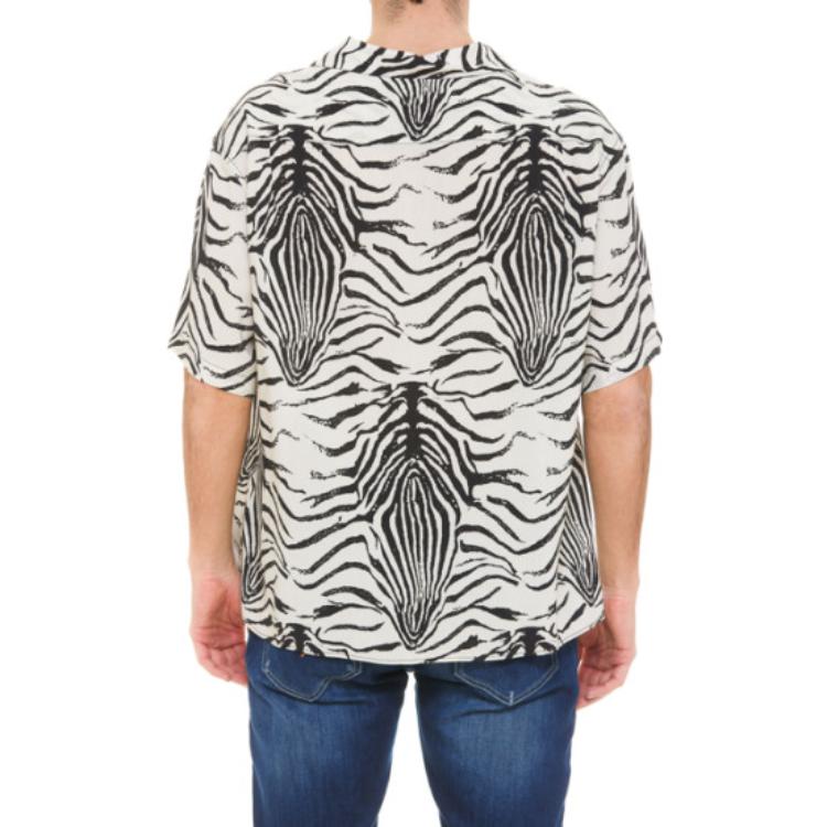 Shop CELINE Kemeja Lengan Pendek Corak Zebra Putih 2C517346Q-05IN