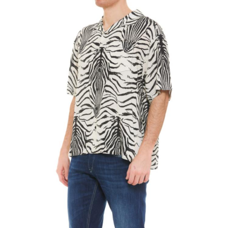 Purchase CELINE Kemeja Lengan Pendek Corak Zebra Putih 2C517346Q-05IN