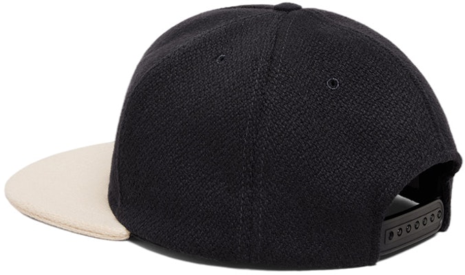 CELINE Alphabet Embroidered Baseball Cap Unisex Navy Blue. 2AUU3896C-07VA Purchase CELINE Alphabet Embroidered Baseball Cap Unisex Navy Blue. 2AUU3896C-07VA