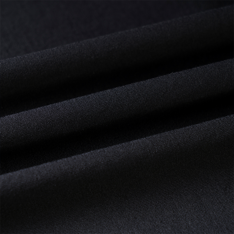 Details for CELINE Kaos Hitam Katun dengan Logo Stud dan Desain Colorblock. 2X839500O-38AW