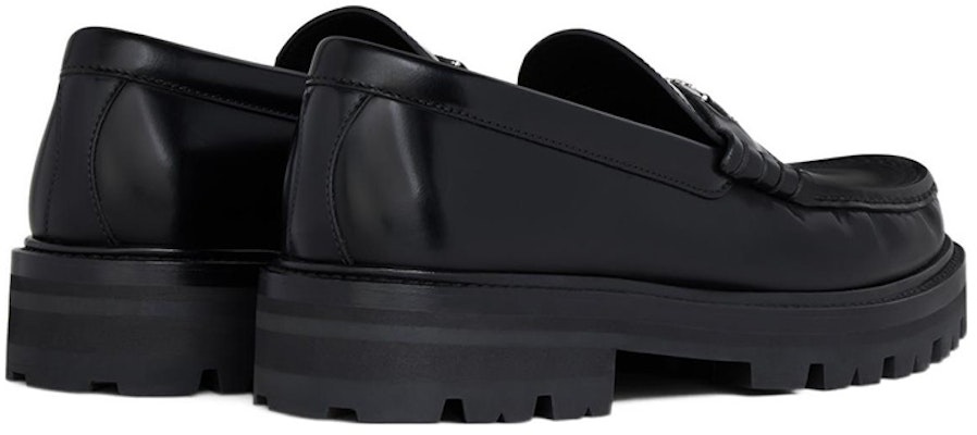 CELINE Triumph 抛光黑色小牛皮 346563602C.38NO Purchase CELINE Triumph 抛光黑色小牛皮 346563602C.38NO