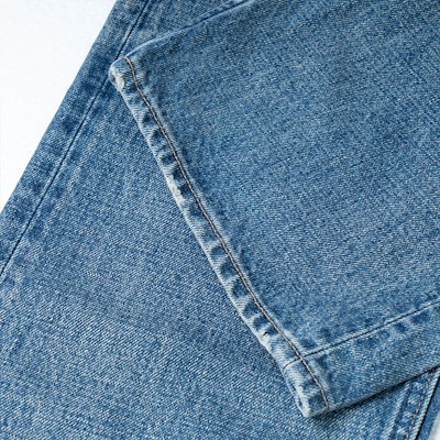 CELINE FW22 Washed Straight-Leg Relaxed Mid-Rise Blue Jeans 2N574930F-07UW Purchase CELINE FW22 Washed Straight-Leg Relaxed Mid-Rise Blue Jeans 2N574930F-07UW