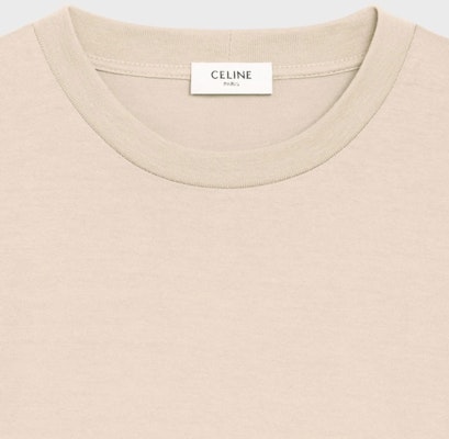 Camiseta Beige CELINE FW23 Logo Letra Estampado, Manga Corta y Cuello Redondo. 2X681671Q-02SX Purchase Camiseta Beige CELINE FW23 Logo Letra Estampado, Manga Corta y Cuello Redondo. 2X681671Q-02SX