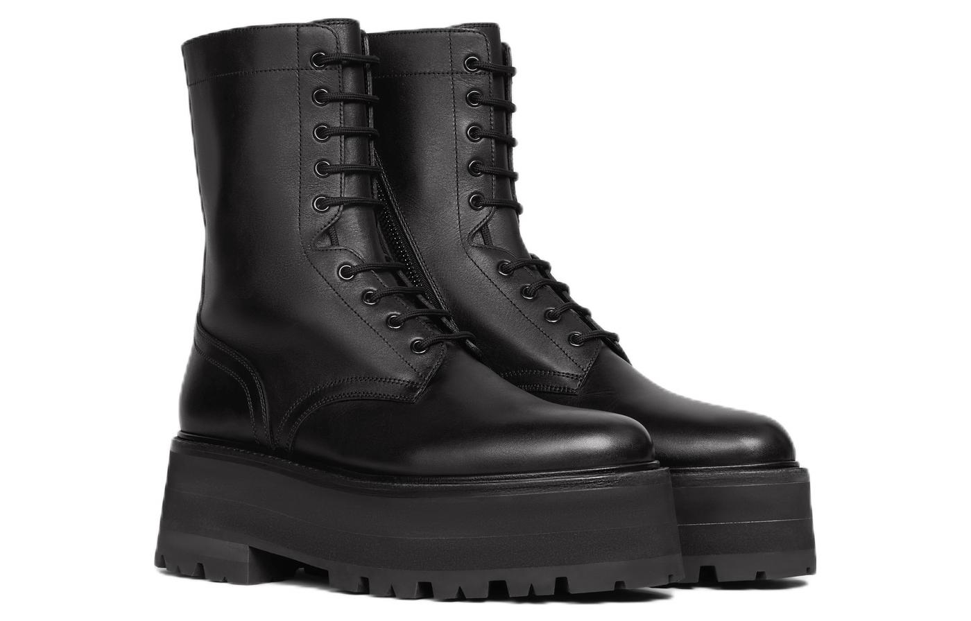 Shop CELINE Bottines Chunky à Lacets ''Cuir Noir'' 352613579C.38NO