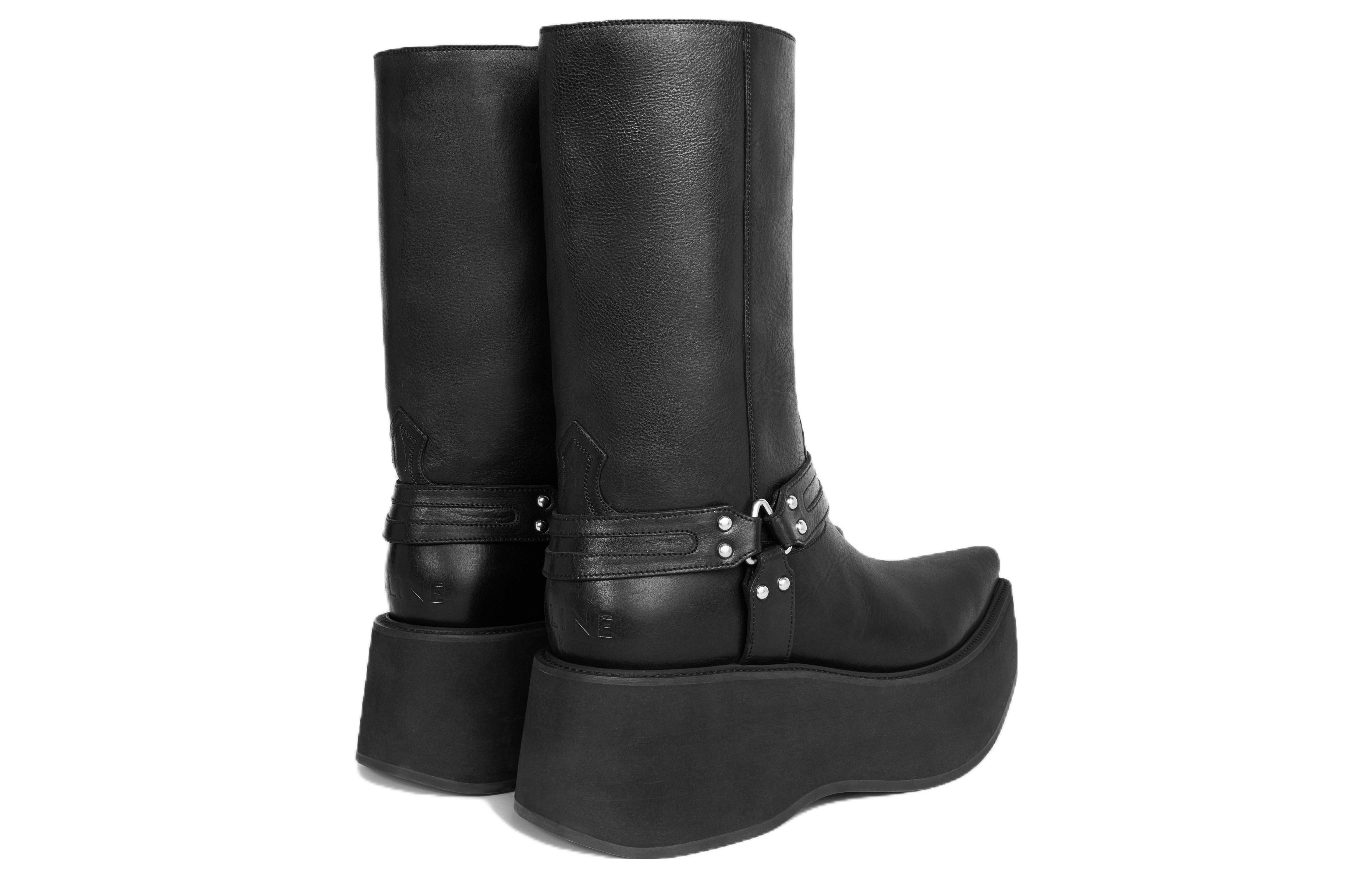 Shop セリーヌ レザー プラットフォーム アンクルブーツ (黒) 349903492C.38NO