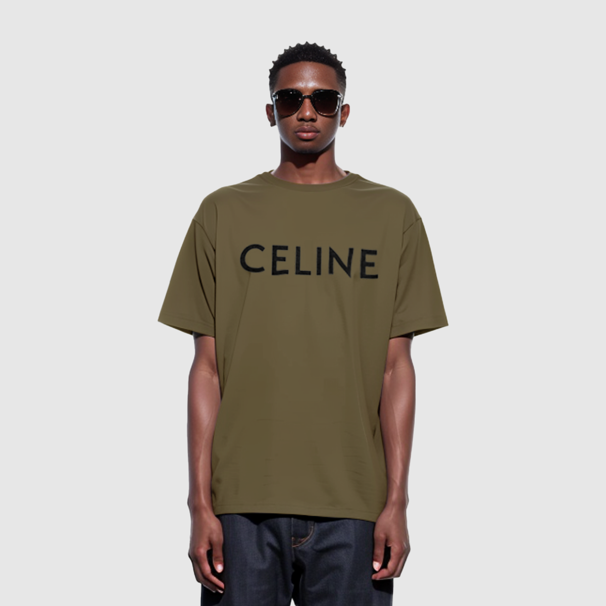 Purchase CELINE Kaos Crewneck Loose Fit Logo Huruf Cetak Warna Hijau Tua 2X681501F-02DB