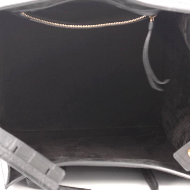 Lookbook Celine Luggage Phantom Negro con Grabado de Cocodrilo