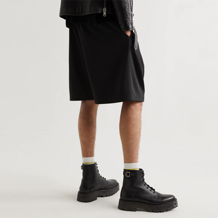 Details for CELINE SS22  Black Double-Sided Knit Casual Shorts. 2Z144121O-38NO