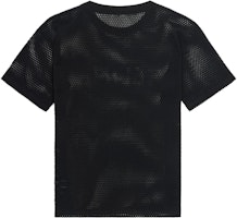 CELINE SS22 Kaos Hitam Crewneck Lengan Pendek dengan Cetak Huruf 2X62A950P-38AW Lookbook CELINE SS22 Kaos Hitam Crewneck Lengan Pendek dengan Cetak Huruf 2X62A950P-38AW