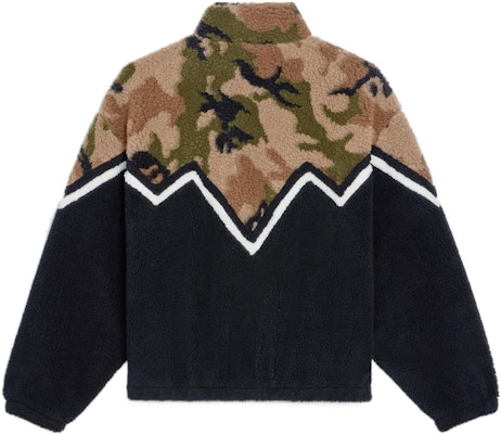 CELINE SS22 Camouflage Fleece Zip-Up Jacket Sweatshirt - Multicolor. 2Y579893L-18MM Lookbook CELINE SS22 Camouflage Fleece Zip-Up Jacket Sweatshirt - Multicolor. 2Y579893L-18MM