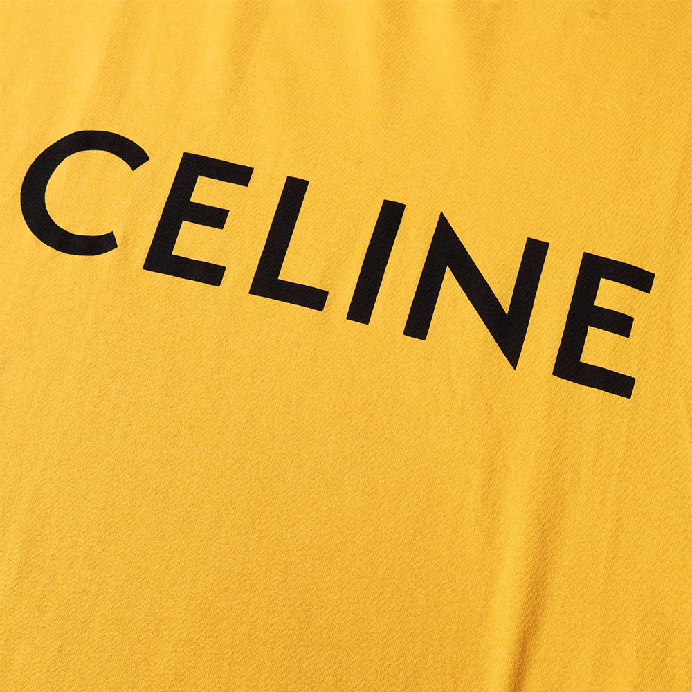 Purchase CELINE SS22 黃色寬鬆版印花品牌圓領T恤。 2X681671Q-11MD