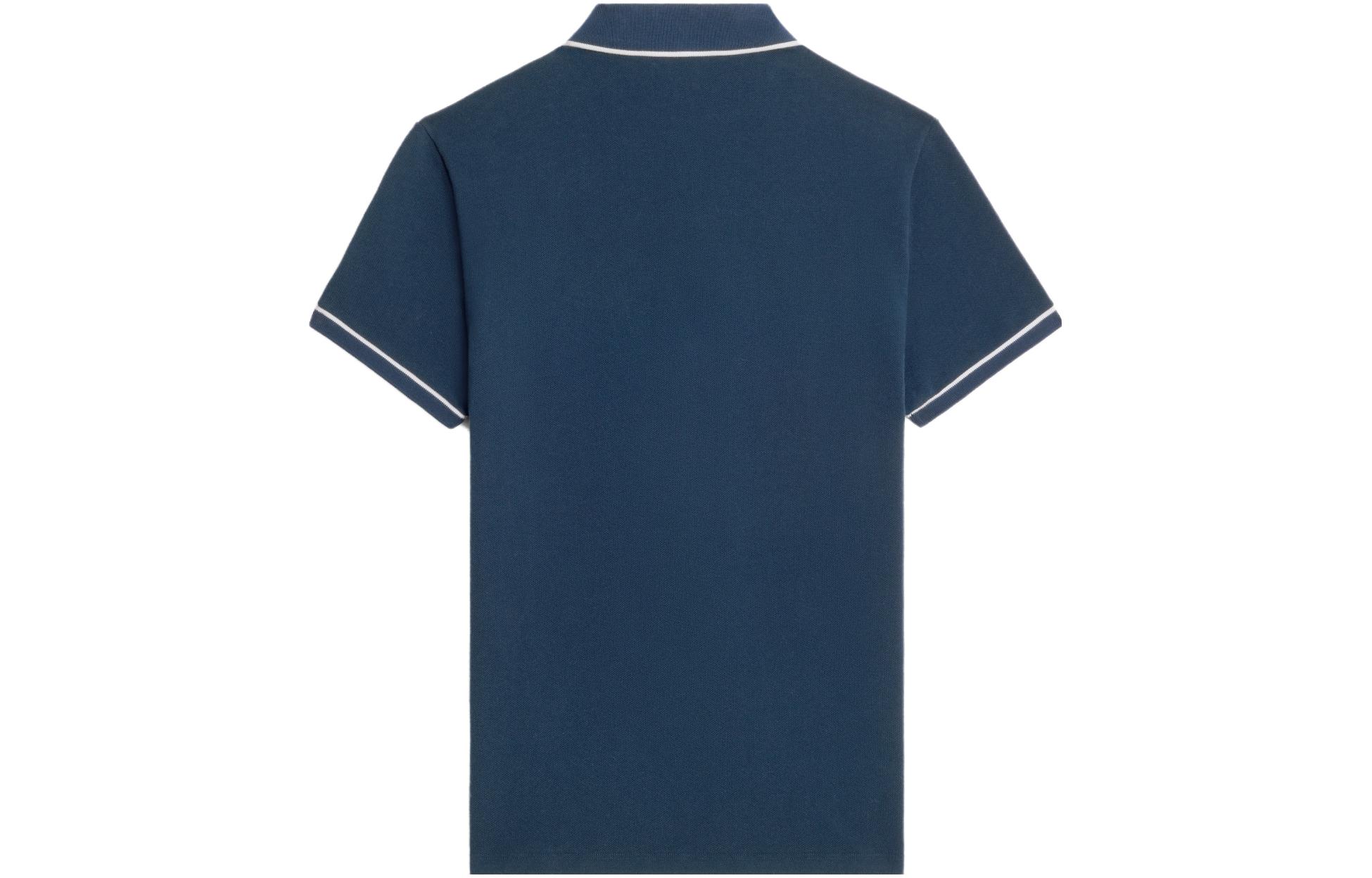 Lookbook CELINE SS23 Baju Polo Lengan Pendek Logo Sulaman Biru Navy. 2X68E043F-07OW