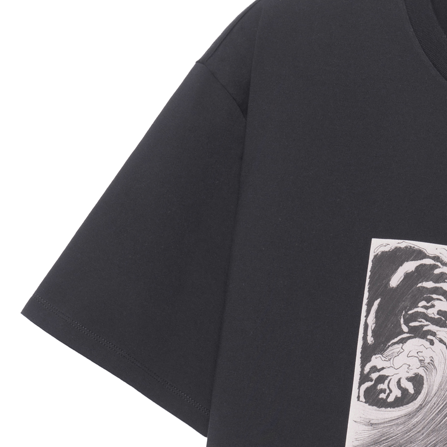 Purchase CELINE SS23 Kaos Hitam Wave Print Crewneck Lengan Pendek Santai. 2X45F671Q-38AW