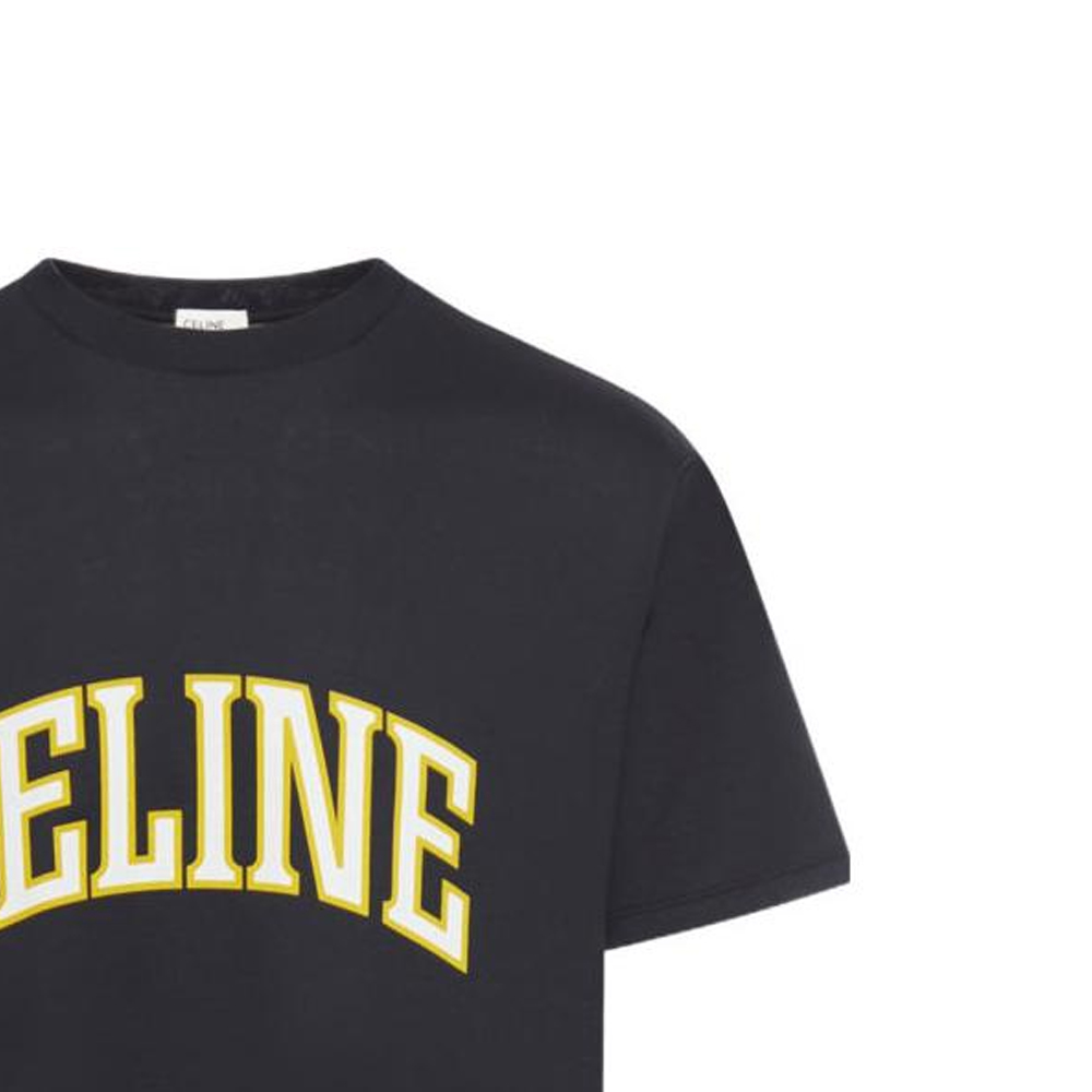 Sizing CELINE SS24 Kaos Hitam Crewneck dengan Cetakan Huruf. 2X60L671Q-38YG