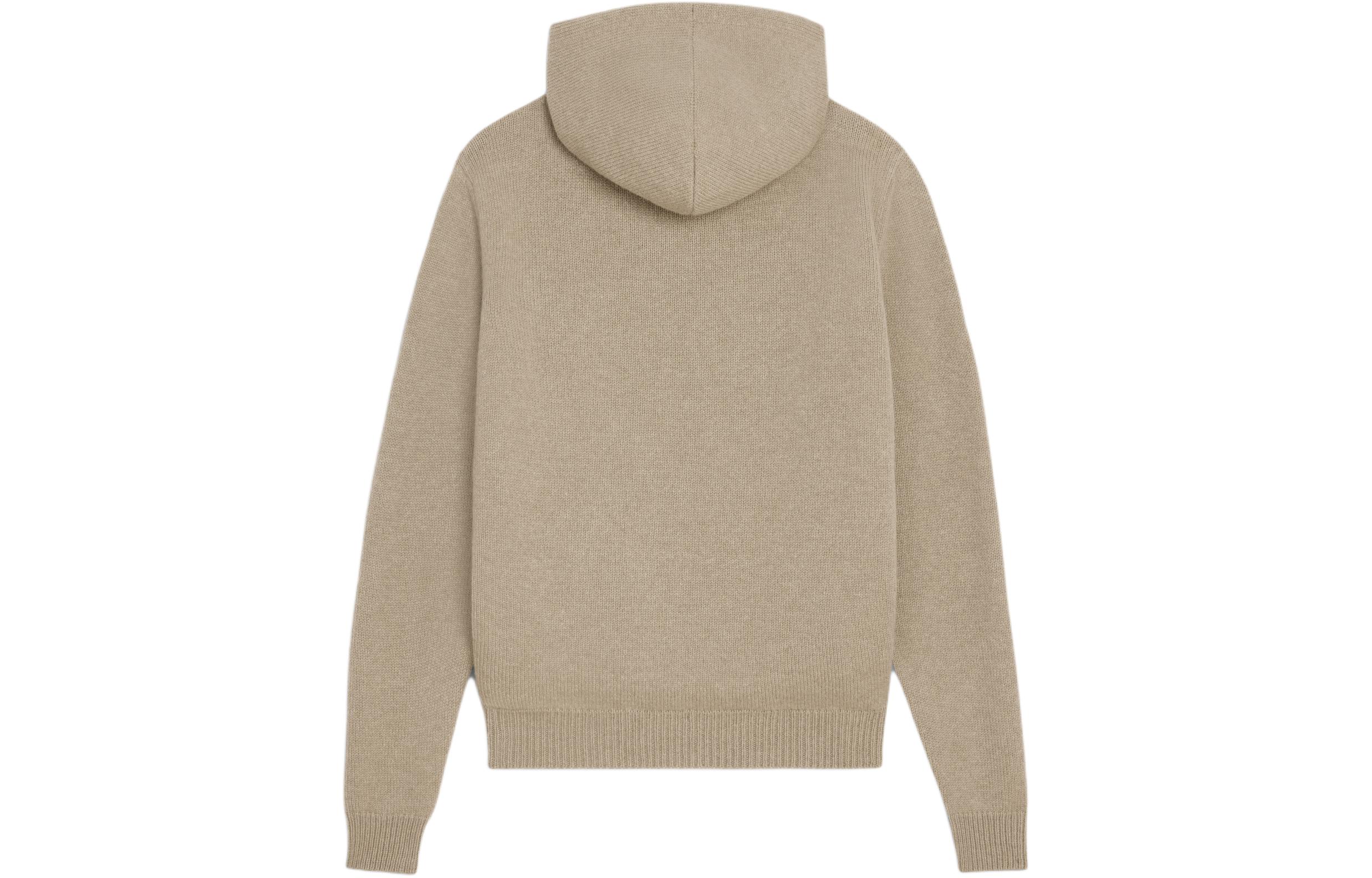 Lookbook 셀린느 SS24 솔리드 로고 자수 후디 샌드 베이지. 2AC87048T-03SD