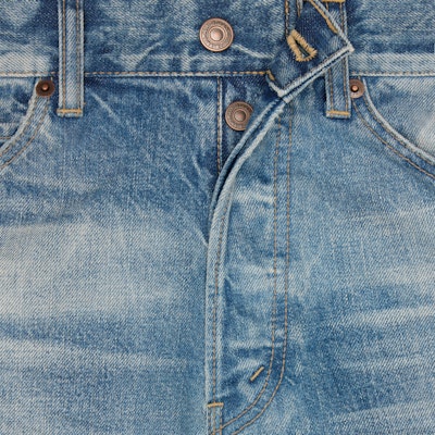 CELINE SS24黎明色水洗直筒牛仔裤带侧拉链口袋 2N574662X-08LI Lookbook CELINE SS24黎明色水洗直筒牛仔裤带侧拉链口袋 2N574662X-08LI