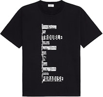 CELINE SS24 Kaos Hitam Pria Lengan Pendek Cracked Letter Print. 2X73L671Q-38AW Order CELINE SS24 Kaos Hitam Pria Lengan Pendek Cracked Letter Print. 2X73L671Q-38AW