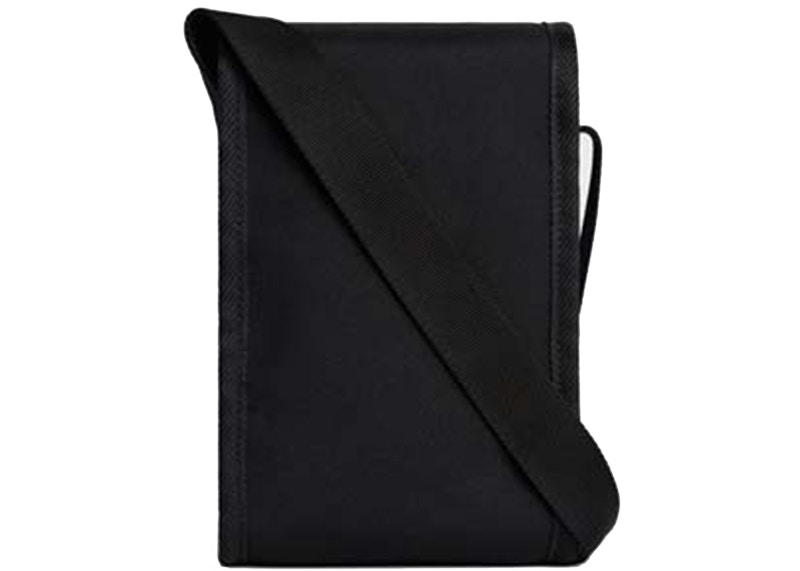 Order 赛琳黑色尼龙登山手机包