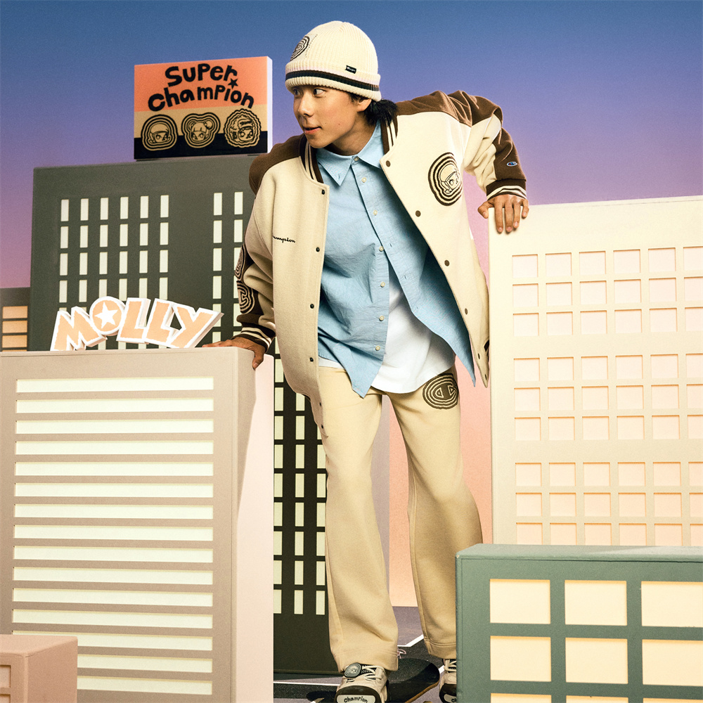 Details for Champion × POP MART Molly Logo Retro Snap Button Jacket Unisex Casual Outerwear U4COTSU022