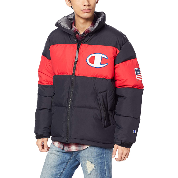Shop チャンピオン ブラック ロゴ入り スタンドカラー 冬用 軽量 ダウンジャケット C3-Q607-090