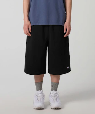 Champion C Logo Loose Fit Bermuda Sweat Shorts Black CHPU261KBSR035BK Lookbook Champion C Logo Loose Fit Bermuda Sweat Shorts Black CHPU261KBSR035BK