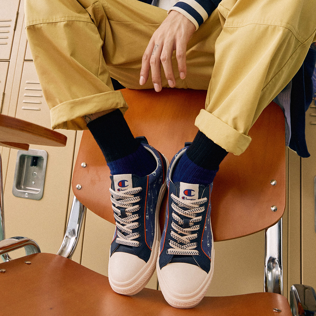 Sizing Champion Campus Mono Low 1.0 'Blue Orange' U2CFCVM01M1