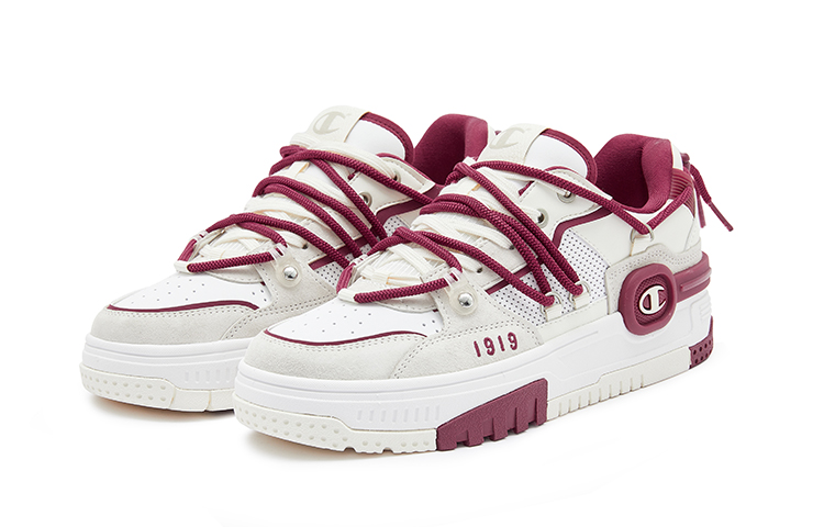 Lookbook Champion Essentials Bumper V1 'New Year Red' U4AFCTM02L3