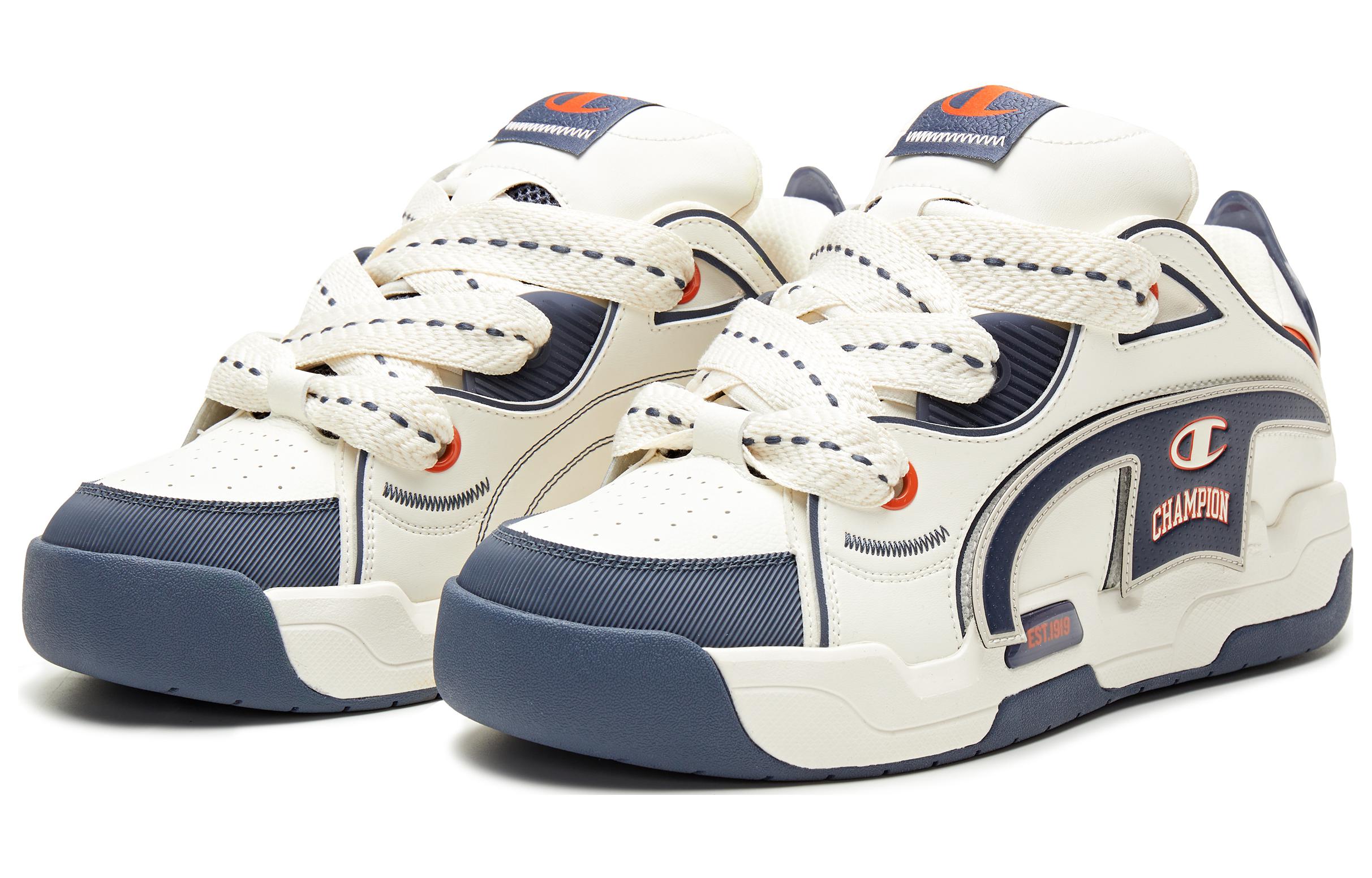 Lookbook Champion Essentials Low ''Bread Magic Tape Logo Amovible Blanc Bleu'' Casual Fun. U3CFCTM16M8