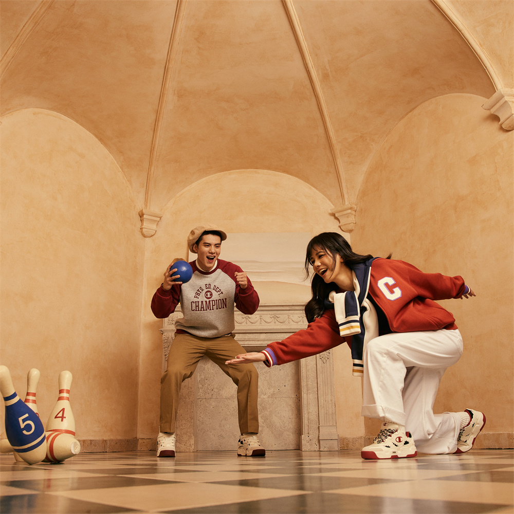 Sizing Champion Essentials Low ''Colorblock Bourgogne'' U3DFCTM06L8