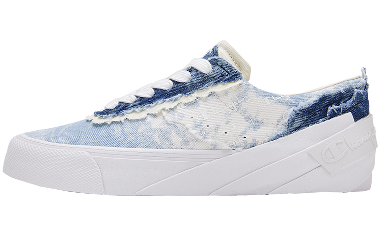 Champion Essentials Street Roller 'Blue Low-Top Skateboard' U2BFCTM01M1