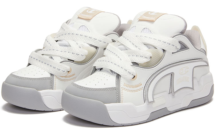 Lookbook Champion Essentials TronSkate V1 Low 'Classic Logo White' U3AFCTM07A4