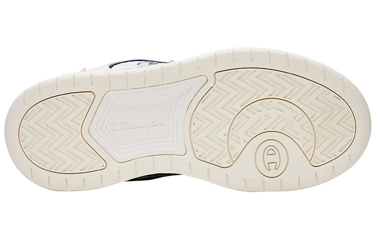 Purchase Champion Essentials Valve V2 'Contrast Chunky White Low-Top' U2CFCTM05A1