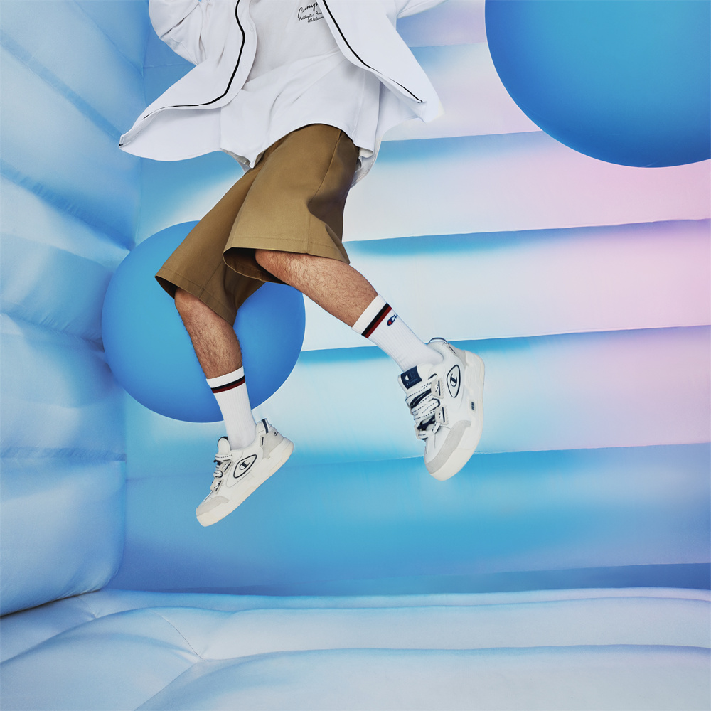 Details for Champion Essentials Valve V2 'Contrast Chunky White Low-Top' U2CFCTM05A1