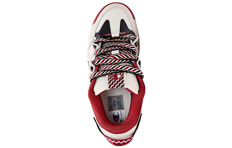 Lookbook Champion Essentials Valve V2 'New Year Red' U4AFCTU28L1