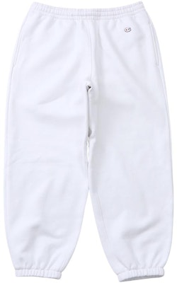 Champion FW22 Celana Jogger Bordir Logo Kecil Mid-Rise Athletic Fit C3-W220 Order Champion FW22 Celana Jogger Bordir Logo Kecil Mid-Rise Athletic Fit C3-W220